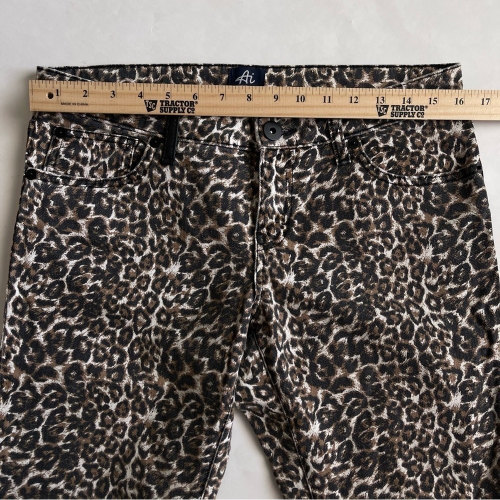 Authentic Icon Leopard Print Women's Jeans Size 29 - Picture 5 of 9